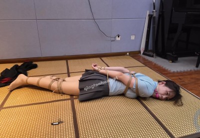 【一绳所爱】被发现自缚的秘密
